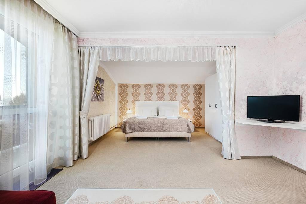 Wellness Hotel Bahenec Экстерьер фото